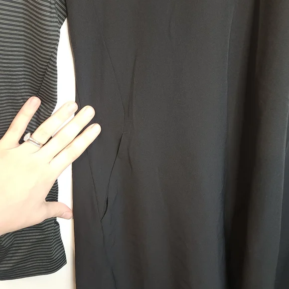 Adidas• Women's Long Sleeve UPF 50 black/ grey Dress. Sz L - Picture 10 of 12